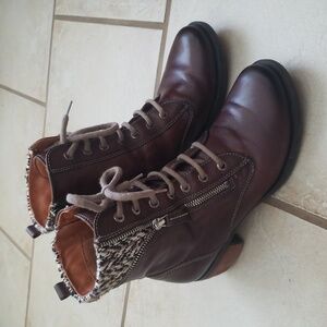 Pikolinos boots size 39